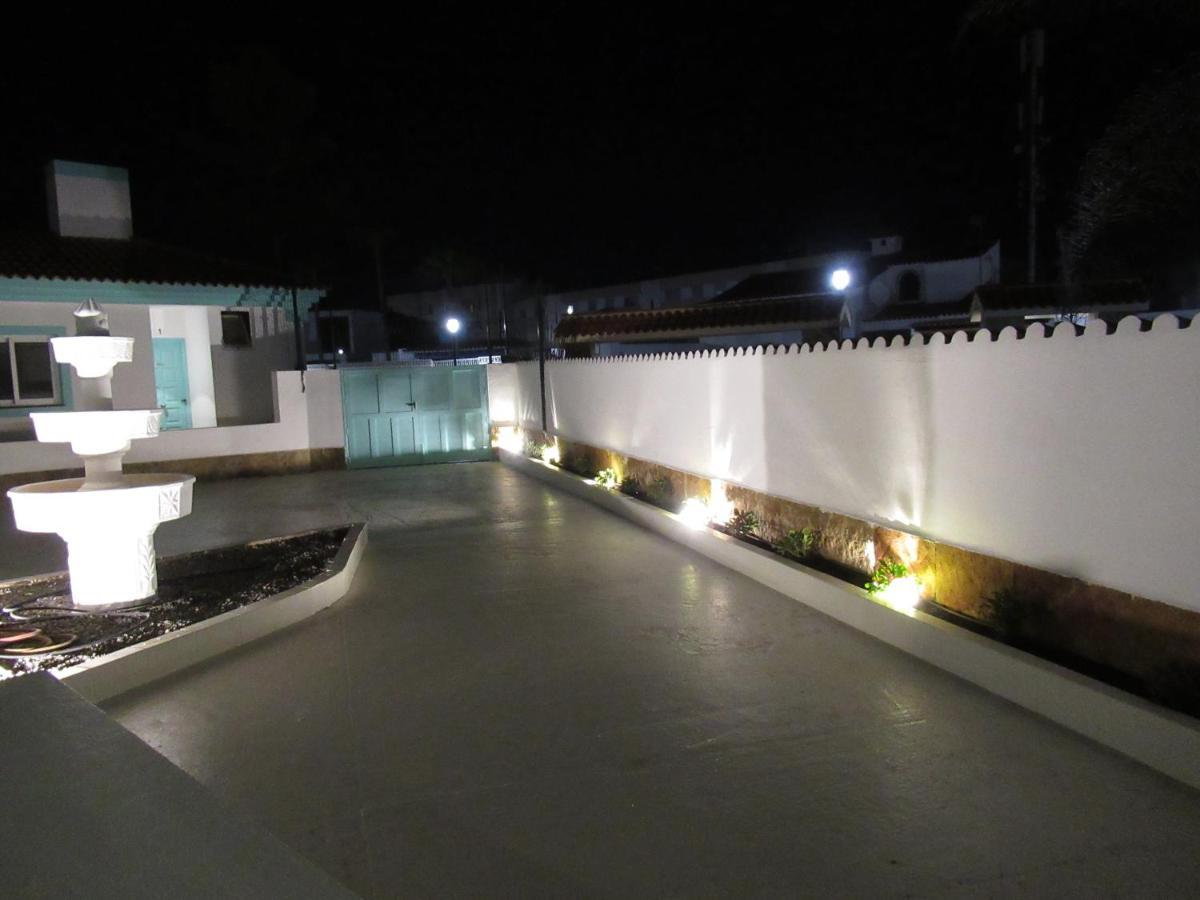 Nautico Boutique Apartments, By Comfortable Luxury - Adults Only คอร์ราเลโฮ ภายนอก รูปภาพ