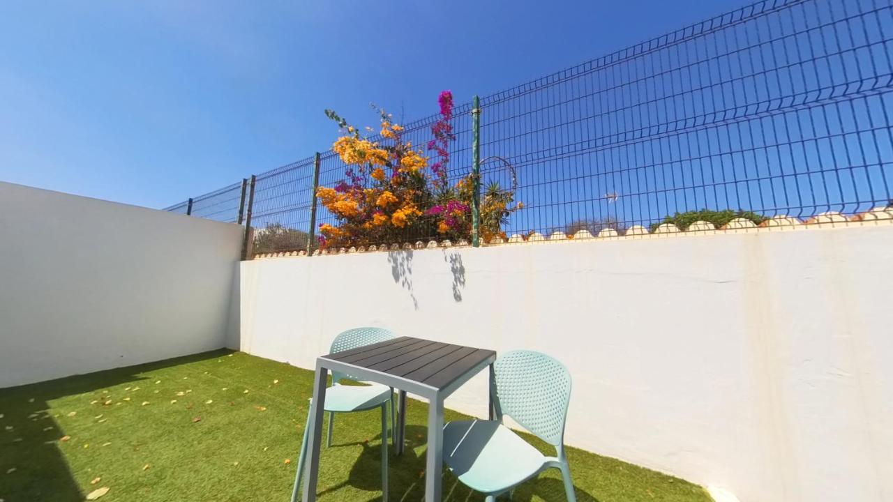 Nautico Boutique Apartments, By Comfortable Luxury - Adults Only คอร์ราเลโฮ ภายนอก รูปภาพ